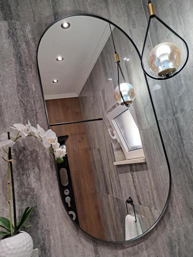 סופטאר Apartments Brac מראה חיצוני תמונה