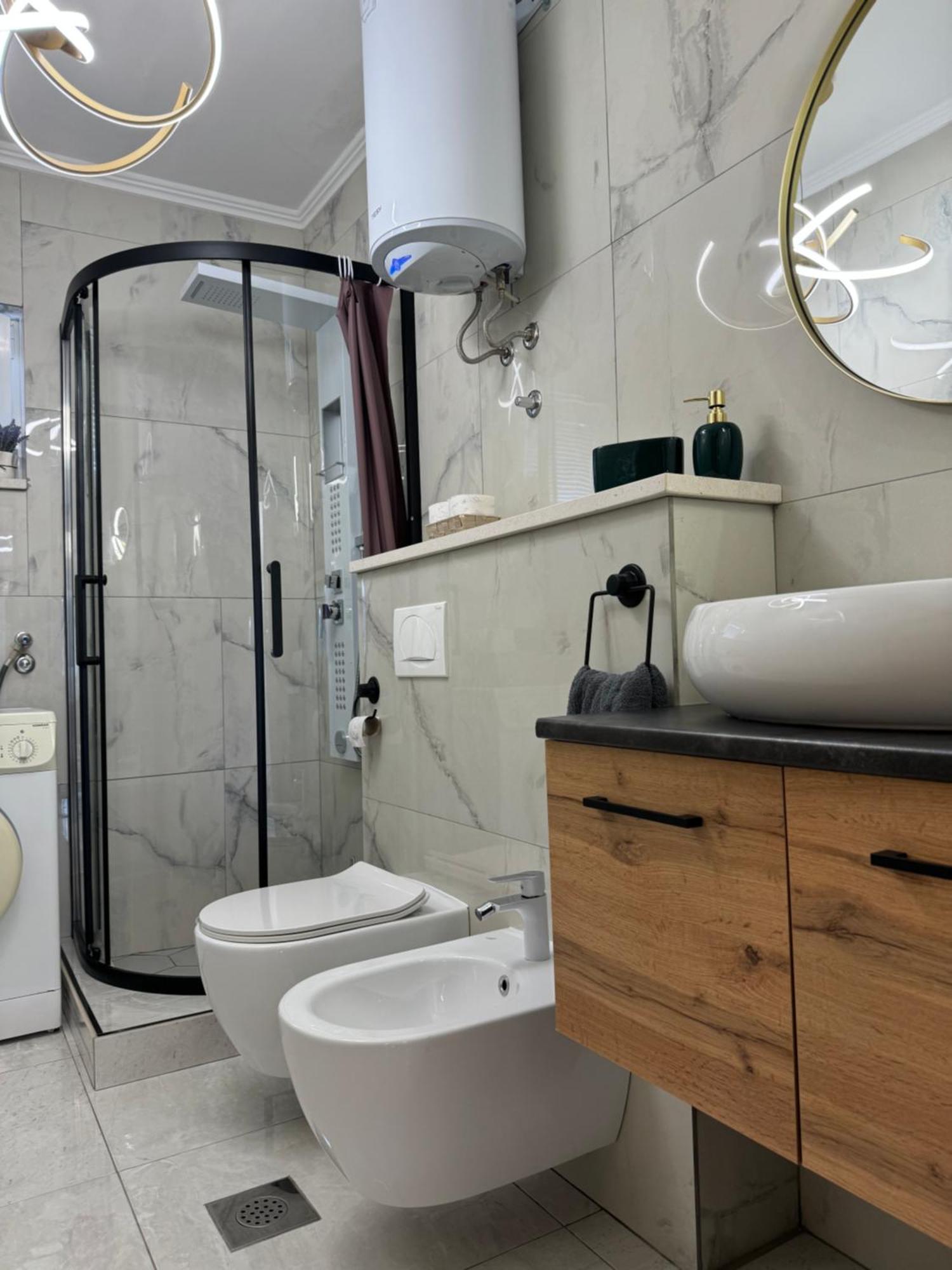 סופטאר Apartments Brac מראה חיצוני תמונה