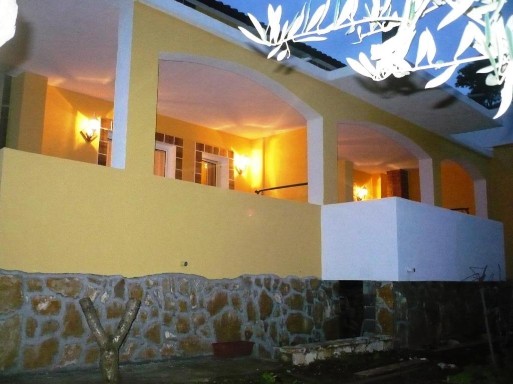 סופטאר Apartments Brac חדר תמונה
